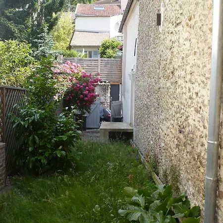 Le Charme Du Vieux Bourg Σπίτι διακοπών